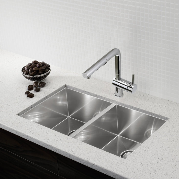 Blanco 443053 Quatrus R0 32" 50/50 Double Bowl Undermount Stainless Steel Kitchen Sink