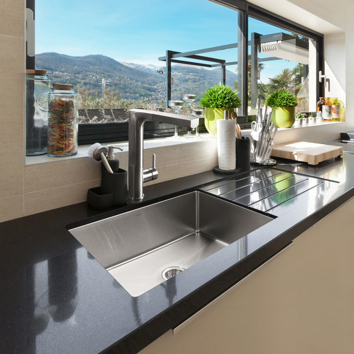 Houzer NOG-4150-1 Nouvelle 31" Undermount Single Bowl Kitchen Sink with Strainer & Grid