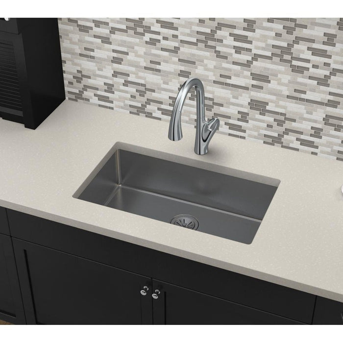 Elkay EFRU2816T Crosstown 16 Gauge Stainless Steel 30-1/2" x 18-1/2" x 8" 1-Bowl Undermount Kitchen Sink