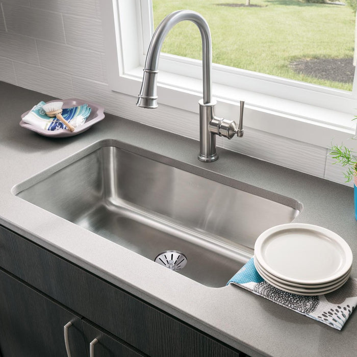 Elkay ELUH281610PD Lustertone Stainless Steel 30-1/2 x 18-1/2 x 10" Undermount Kitchen Sink, Perfect Drain