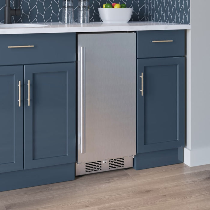 Avallon AFR152SSRH 15" Wide 3.3 Cu. Ft. Compact Refrigerator in Stainless Steel